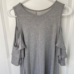 Francesca’s Short Sleeve Cold Shoulder